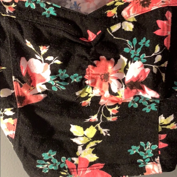 Floral crop top/bralette - Picture 3 of 4